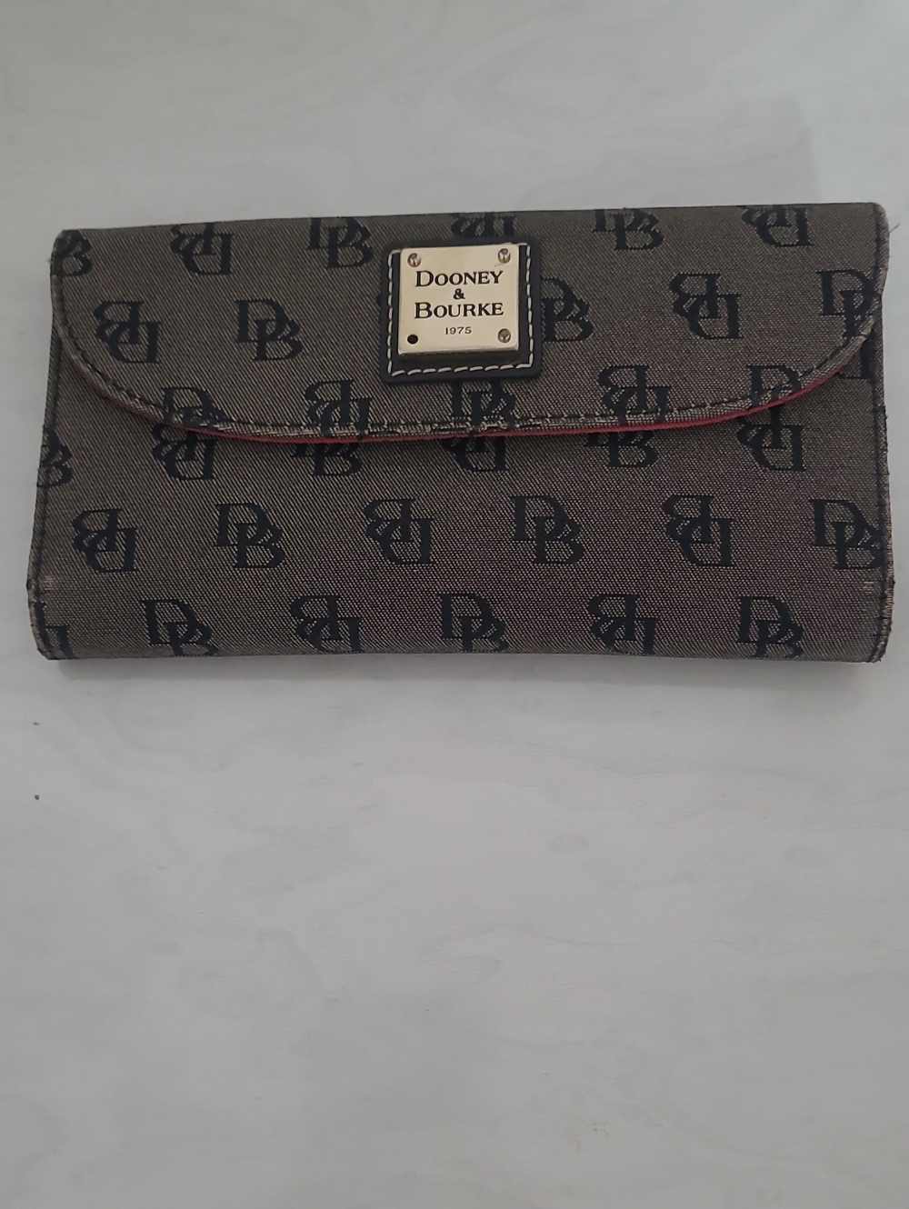 Dooney & Bourke Continental Clutch Wallet Black Looking For A New Owner.